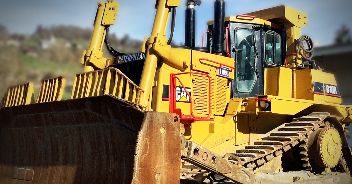 Un bulldozer à chenilles CAT D10R faisait partie des machines vendues par Ritchie Bros. au cours des six premiers mois de 2023.